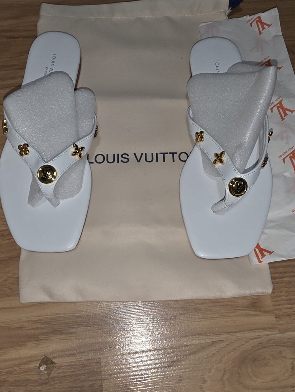 LEATHER SANDLES - Picture 4 of 6